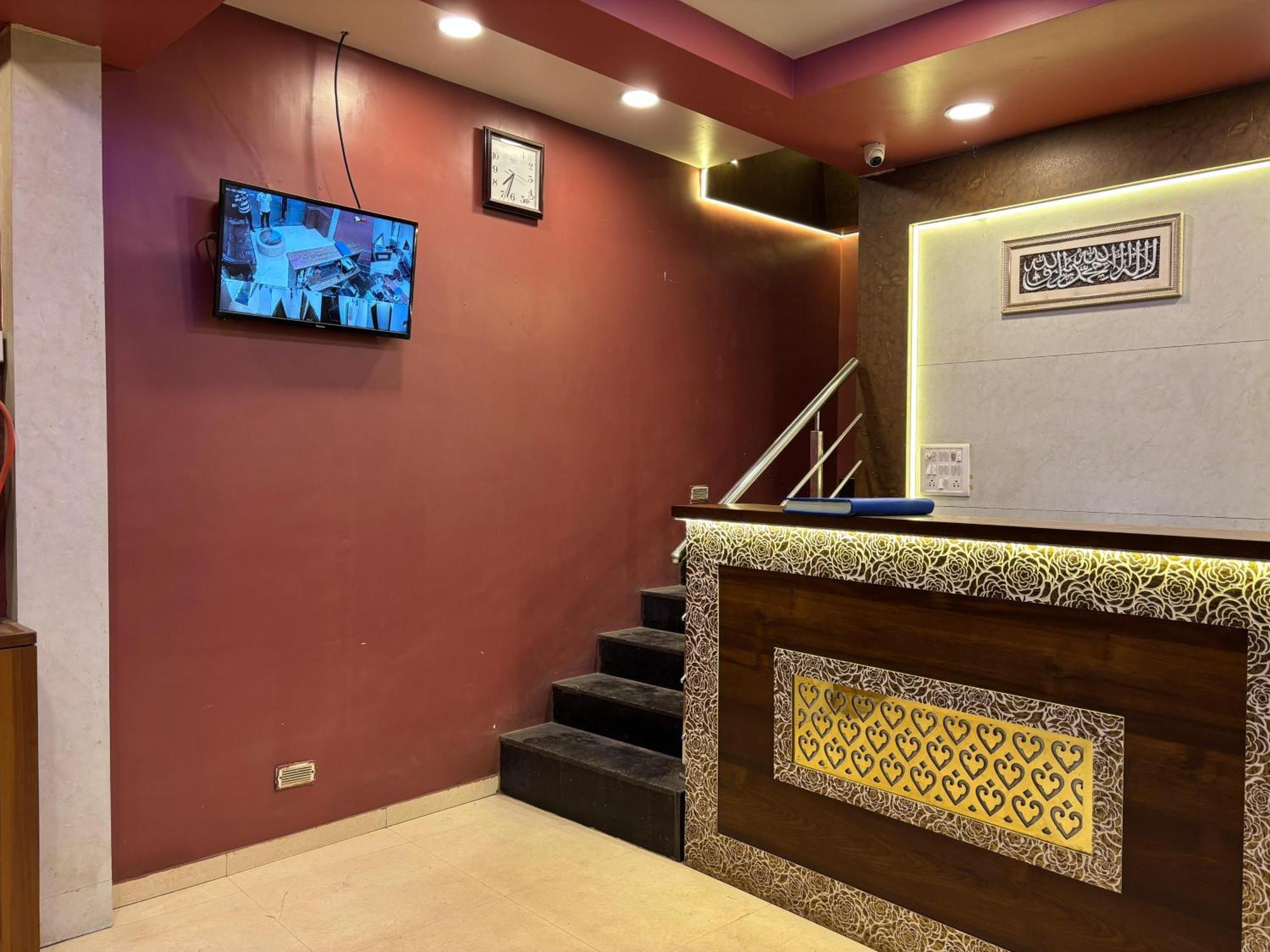 Hotel Tavakkal Near International Airport