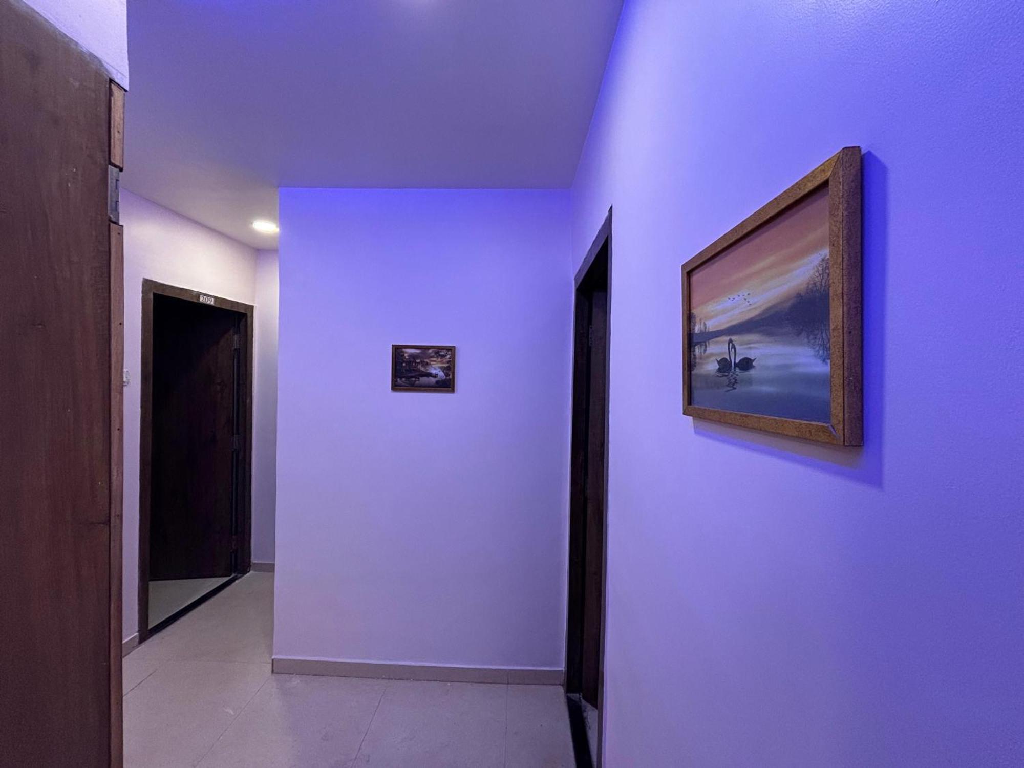 Tavakkal Near International Airport Hotel